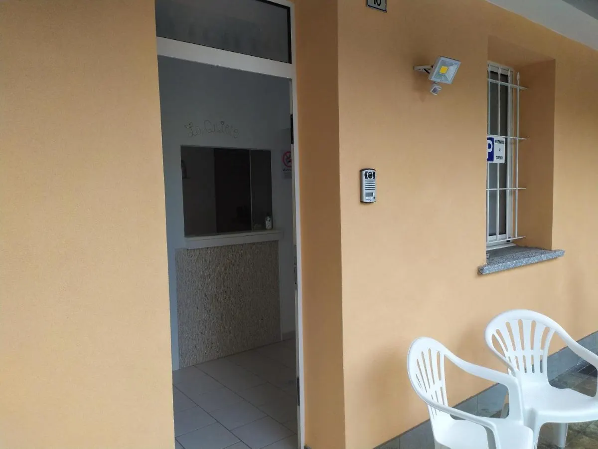 Hotel La Quiete Senna Comasco Affittacamere